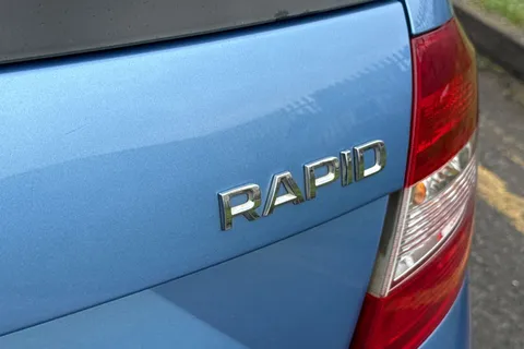 28 of 41 for Škoda Rapid Spaceback 1.2 TSI SE Tech Euro 6 (s/s) 5dr