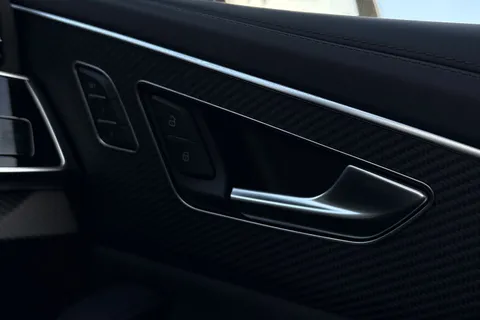  Audi RS Q8 4.0 TFSI V8 Performance Carbon Vorsprung Tiptronic quattro Euro 6 (s/s) 5dr Thumbnail #21