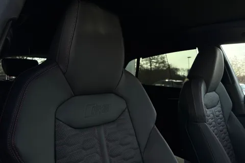  Audi RS Q8 4.0 TFSI V8 Performance Carbon Vorsprung Tiptronic quattro Euro 6 (s/s) 5dr Thumbnail #24