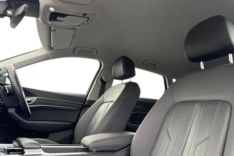 16 of 67 for Audi e-tron 50 Technik Auto quattro 5dr 71.2kWh