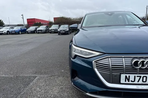 25 of 67 for Audi e-tron 50 Technik Auto quattro 5dr 71.2kWh
