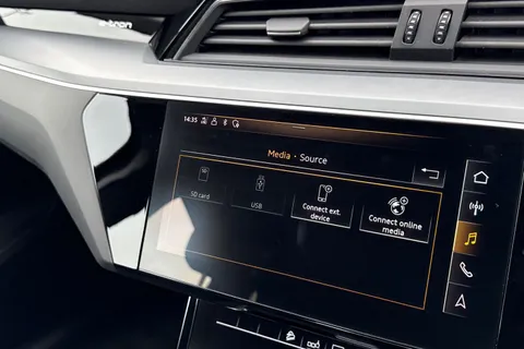 49 of 67 for Audi e-tron 50 Technik Auto quattro 5dr 71.2kWh