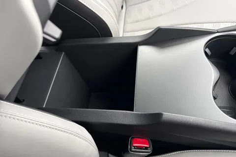 DC75HGY BYD Seal 6 1.5 10kWh Boost CVT Auto Euro 6 (s/s) 5dr Thumbnail #60