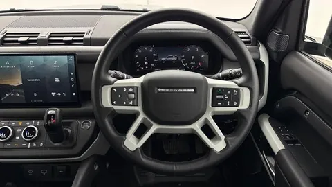 KT73NXV Land Rover Defender 90 3.0 D250 X-Dynamic HSE 3dr Thumbnail #16