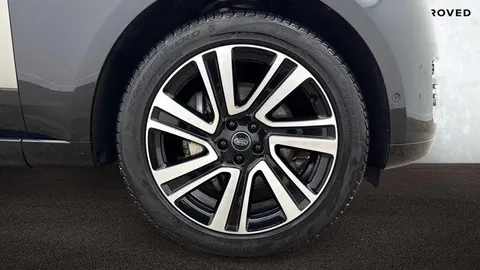 KP24CGF Land Rover Range Rover 3.0 D300 HSE 5dr Thumbnail #9