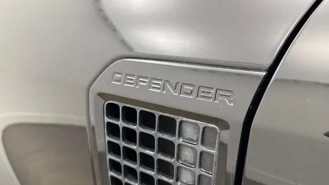 KT73NXV Land Rover Defender 90 3.0 D250 X-Dynamic HSE 3dr Thumbnail #20