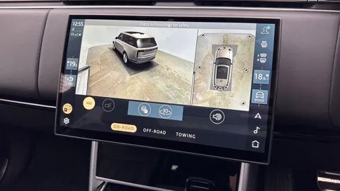 KP24CGF Land Rover Range Rover 3.0 D300 HSE 5dr Thumbnail #13