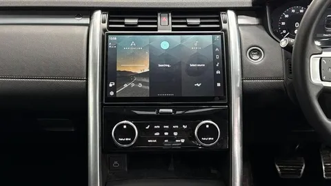 KR24YDN Land Rover Discovery 3.0 D300 Dynamic HSE 5dr Thumbnail #15