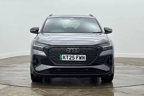 KT25FWN Audi Q4 e-tron Q4  Black Edition 45 e-tron  210,00 kW Thumbnail #2