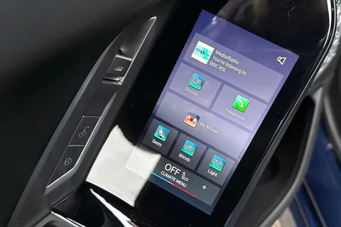 GY74CYL BMW 7 Series 3.0 750e 22.1kWh M Sport Auto xDrive Euro 6 (s/s) 4dr Thumbnail #26