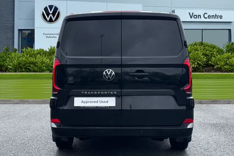DG75CNE Volkswagen Transporter 2.0 TDI 110 Commerce Pro Van Thumbnail #5
