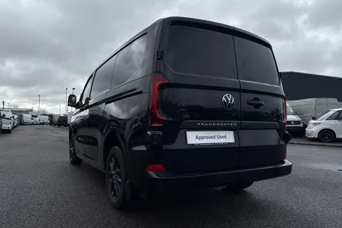 DG75CNE Volkswagen Transporter 2.0 TDI 110 Commerce Pro Van Thumbnail #9