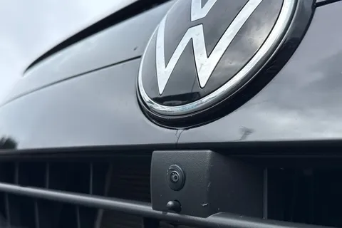 DG75CNE Volkswagen Transporter 2.0 TDI 110 Commerce Pro Van Thumbnail #30