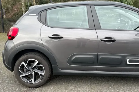 MC22TKU Citroën C3 1.2 PureTech Shine EAT6 Euro 6 (s/s) 5dr Thumbnail #31