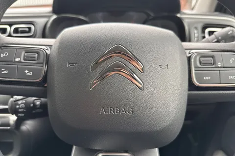 MC22TKU Citroën C3 1.2 PureTech Shine EAT6 Euro 6 (s/s) 5dr Thumbnail #41