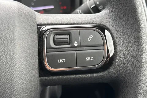 MC22TKU Citroën C3 1.2 PureTech Shine EAT6 Euro 6 (s/s) 5dr Thumbnail #44