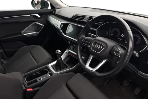8 of 46 for Audi Q3 2.0 TDI 35 Sport quattro Euro 6 (s/s) 5dr