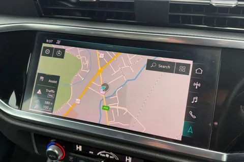 12 of 46 for Audi Q3 2.0 TDI 35 Sport quattro Euro 6 (s/s) 5dr