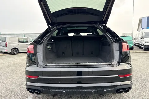 BU75ZCO Audi SQ8 SUV  Black Edition TFSI  507 PS tiptronic Thumbnail #6
