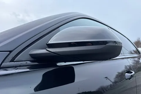 BU75ZCO Audi SQ8 SUV  Black Edition TFSI  507 PS tiptronic Thumbnail #26