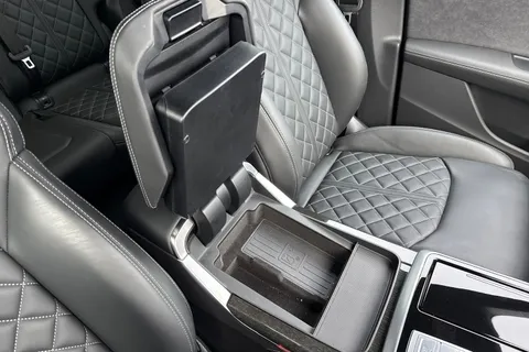 BU75ZCO Audi SQ8 SUV  Black Edition TFSI  507 PS tiptronic Thumbnail #33