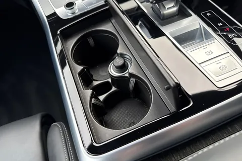 BU75ZCO Audi SQ8 SUV  Black Edition TFSI  507 PS tiptronic Thumbnail #34