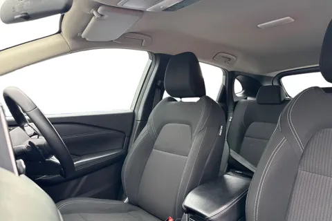 DP73NJK Nissan Qashqai 1.3 DIG-T MHEV Acenta Premium XTRON Euro 6 (s/s) 5dr Thumbnail #12