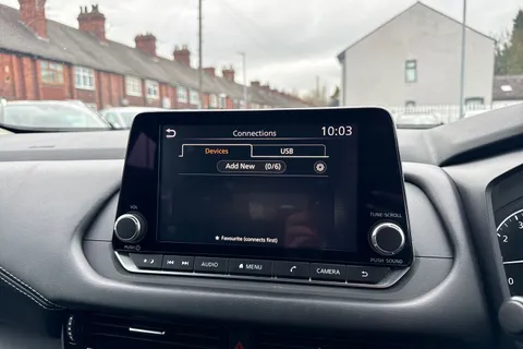 DP73NJK Nissan Qashqai 1.3 DIG-T MHEV Acenta Premium XTRON Euro 6 (s/s) 5dr Thumbnail #34