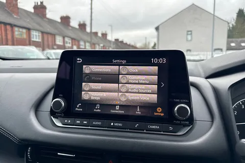 DP73NJK Nissan Qashqai 1.3 DIG-T MHEV Acenta Premium XTRON Euro 6 (s/s) 5dr Thumbnail #35