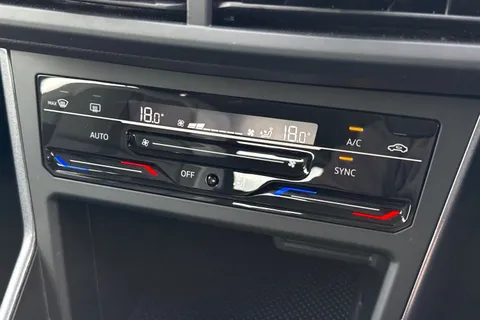 CX23OOW Volkswagen Polo 1.0 TSI Style 5dr Thumbnail #23