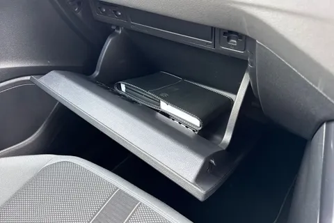 CX23OOW Volkswagen Polo 1.0 TSI Style 5dr Thumbnail #41