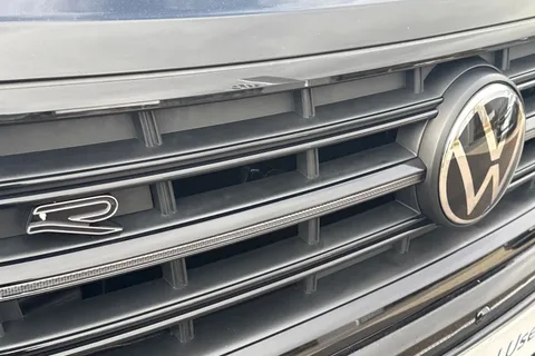 AO75EHD Volkswagen Touareg 3.0 V6 TDI 4Motion 286 Black Edition 5dr Tip Auto **TOW BAR** Thumbnail #30