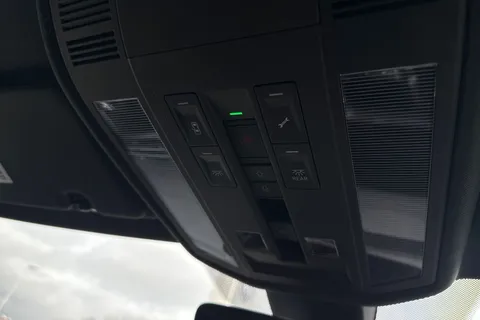 AO75EHD Volkswagen Touareg 3.0 V6 TDI 4Motion 286 Black Edition 5dr Tip Auto **TOW BAR** Thumbnail #49