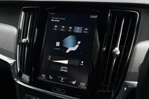 BC17FSF Volvo S90 2.0 D5 PowerPulse R-Design Auto AWD Euro 6 (s/s) 4dr Thumbnail #22