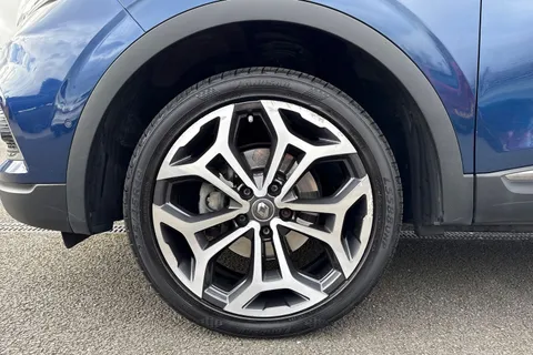 GY20UUP Renault Kadjar 1.5 Blue dCi GT Line EDC Euro 6 (s/s) 5dr Thumbnail #13