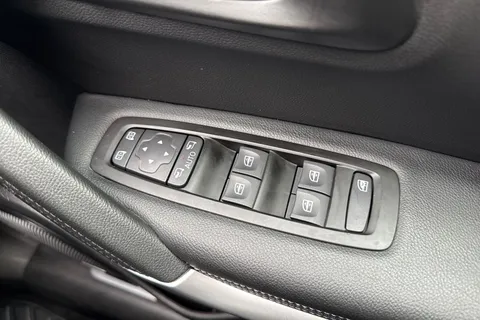 GY20UUP Renault Kadjar 1.5 Blue dCi GT Line EDC Euro 6 (s/s) 5dr Thumbnail #42