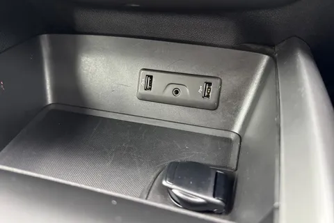 GY20UUP Renault Kadjar 1.5 Blue dCi GT Line EDC Euro 6 (s/s) 5dr Thumbnail #55