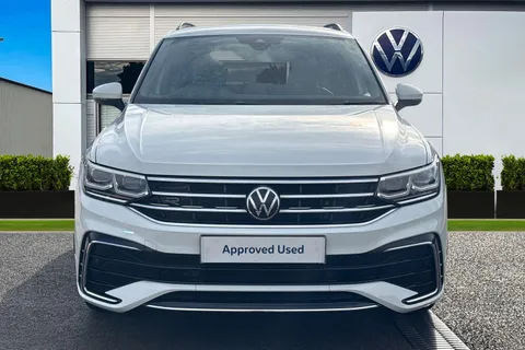 MC73LZD Volkswagen Tiguan 1.5 TSI 150 R-Line Edition 5dr DSG**VAT QUALIFYING** Thumbnail #7