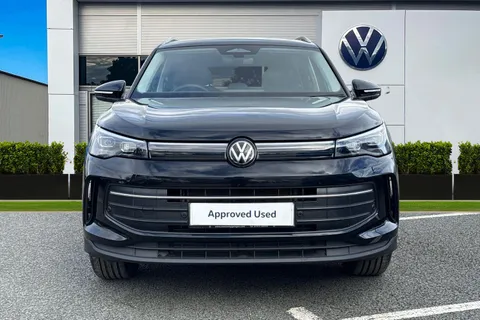 CX75TTV Volkswagen Tiguan 2.0 TDI Match 5dr DSG Thumbnail #6