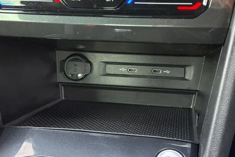 MC73LZD Volkswagen Tiguan 1.5 TSI 150 R-Line Edition 5dr DSG**VAT QUALIFYING** Thumbnail #39