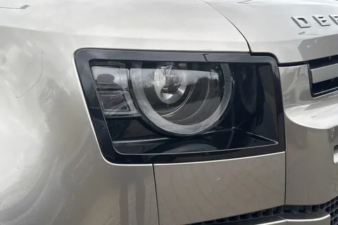 KT74HDA Land Rover Defender 110 3.0 D350 X-Dynamic HSE 5dr Thumbnail #19