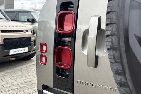 KT74HDA Land Rover Defender 110 3.0 D350 X-Dynamic HSE 5dr Thumbnail #28