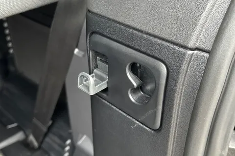 KT74HDA Land Rover Defender 110 3.0 D350 X-Dynamic HSE 5dr Thumbnail #29