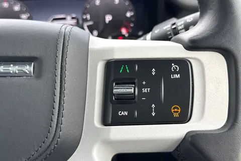 KT74HDA Land Rover Defender 110 3.0 D350 X-Dynamic HSE 5dr Thumbnail #49