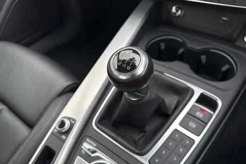 PY19ZZU Audi A4 Avant 2.0 TFSI 35 Sport Euro 6 (s/s) 5dr Thumbnail #20