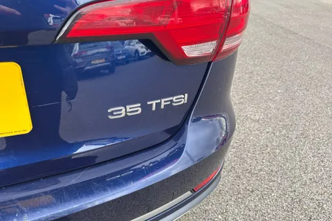 PY19ZZU Audi A4 Avant 2.0 TFSI 35 Sport Euro 6 (s/s) 5dr Thumbnail #33