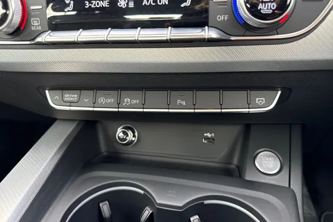 PY19ZZU Audi A4 Avant 2.0 TFSI 35 Sport Euro 6 (s/s) 5dr Thumbnail #58