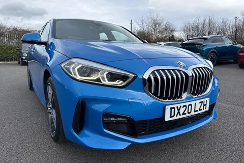 DX20LZH BMW 1 Series 1.5 118i M Sport Euro 6 (s/s) 5dr Thumbnail #10