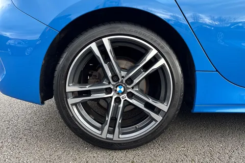 DX20LZH BMW 1 Series 1.5 118i M Sport Euro 6 (s/s) 5dr Thumbnail #12