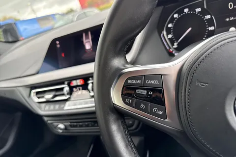 DX20LZH BMW 1 Series 1.5 118i M Sport Euro 6 (s/s) 5dr Thumbnail #39